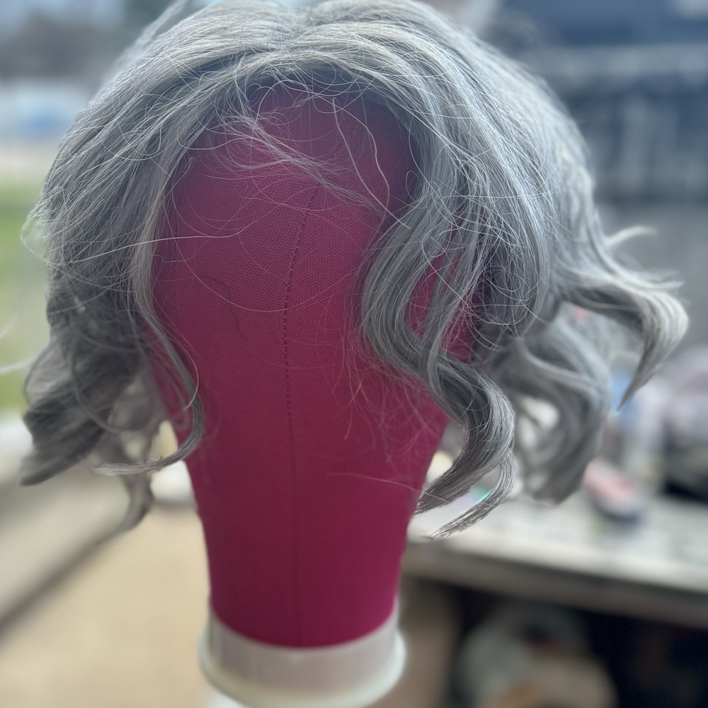 Greg bob wig  8"